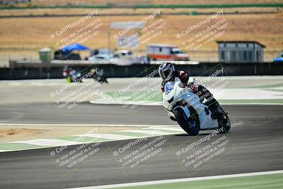 media/Sep-07-2025-TrackXperience (Sun) [[ee17e62fad]]/Level 2/Session 4 (Lower Chicane)/